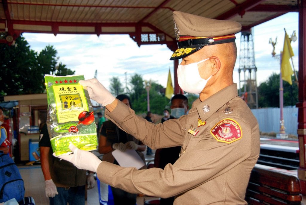 Пассажиры тайского поезда перевозили 19 килограммов метамфетамина