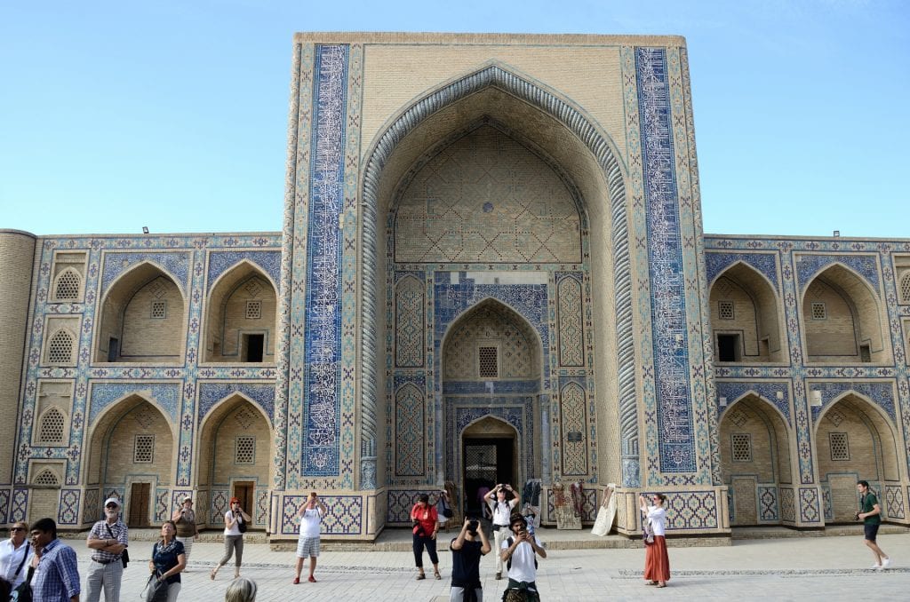 Узбекистан будет выплачивать 3000 $ компенсации зараженным туристам
