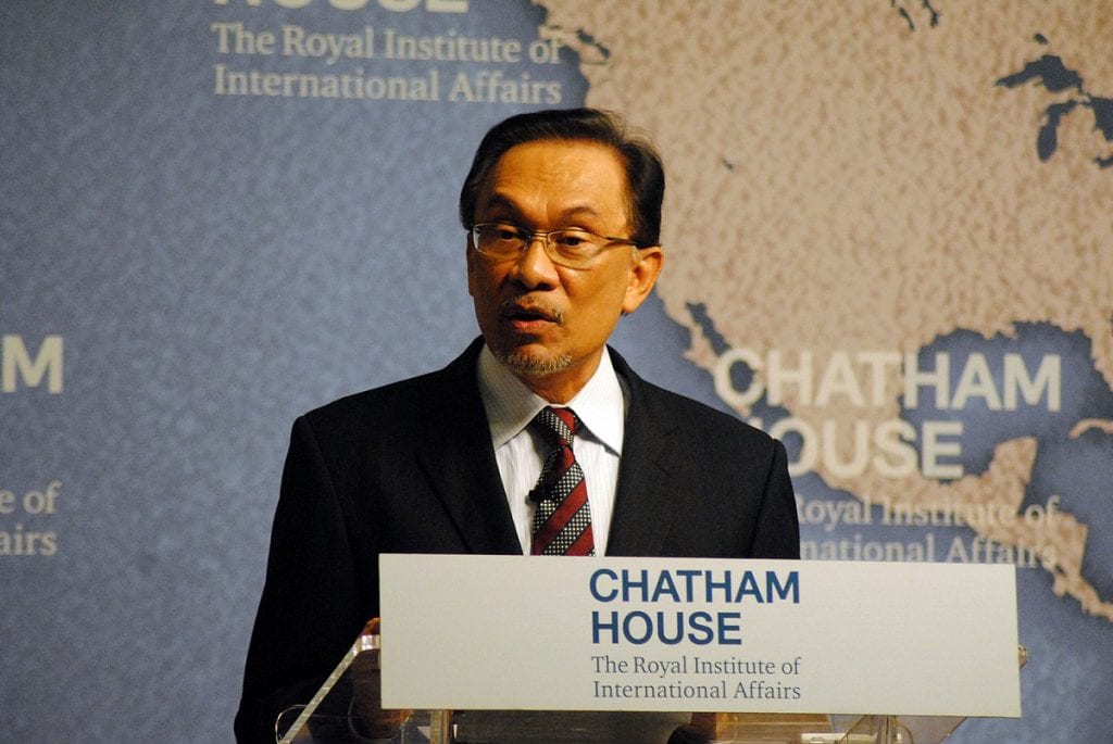 В Малайзии могут назначить премьер-министра от оппозиции