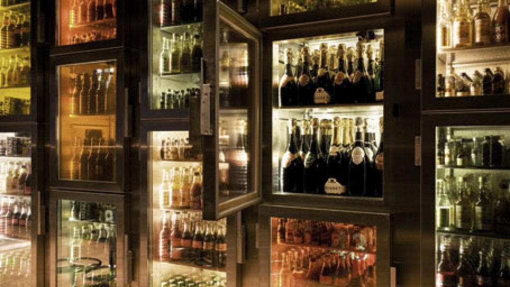 В Турции еще один отель попался на продаже поддельного алкоголя