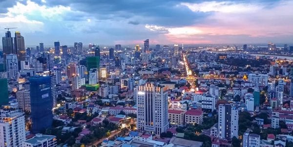 Камбоджа заблокировала Пномпень