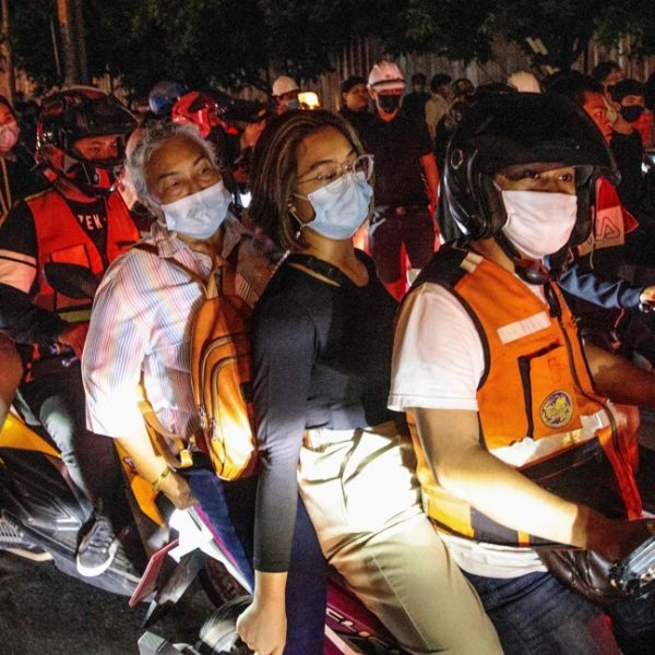 Протест мотоциклистов в Бангкоке